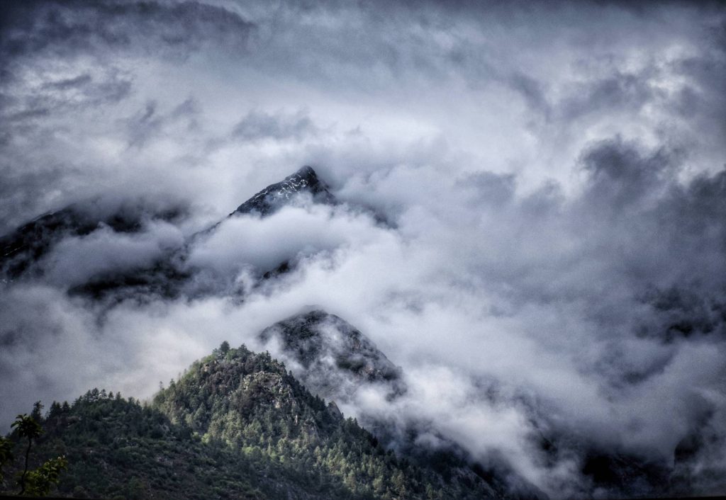 Clouds and Mountains @Sangla